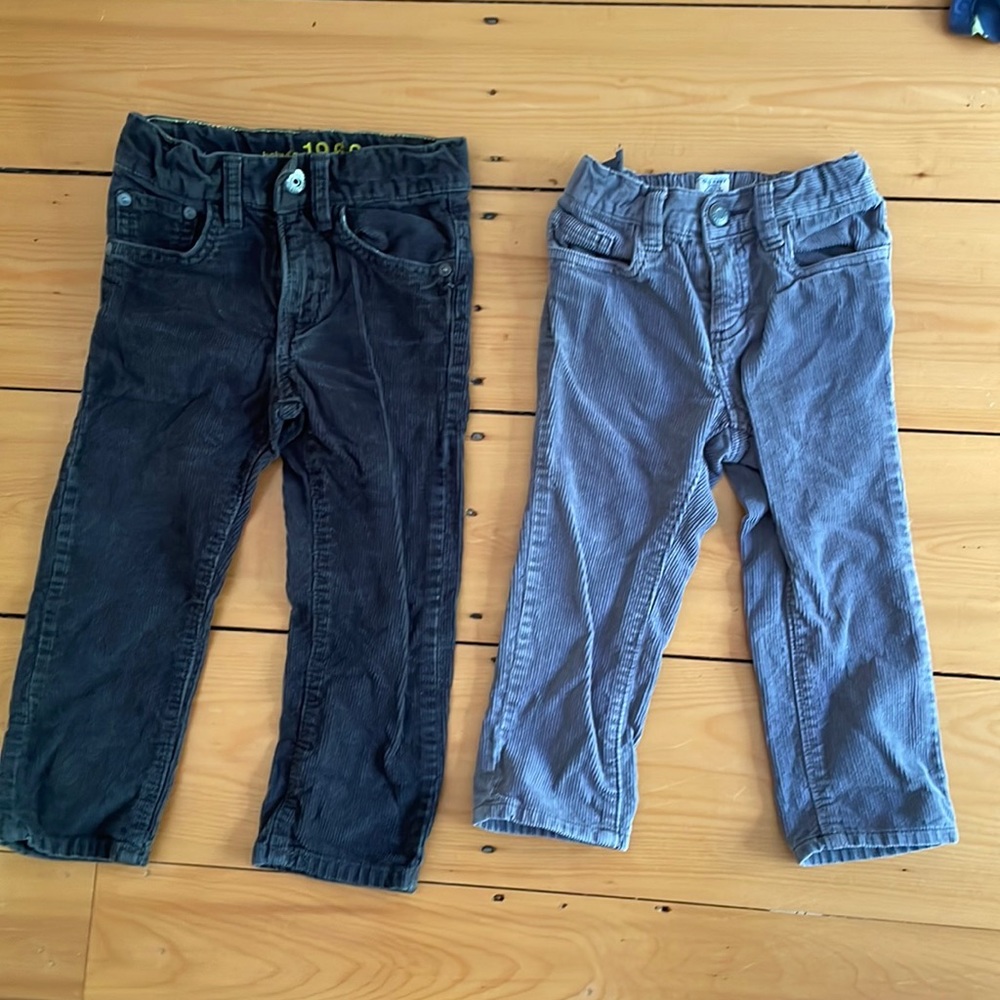 2 pairs of 2T corduroy paints